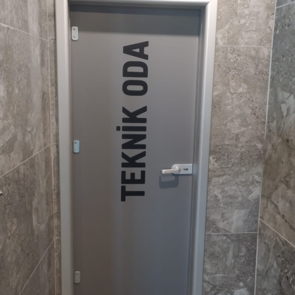 Alüminyum/Saç Kasa Laminat Kanat Kapı