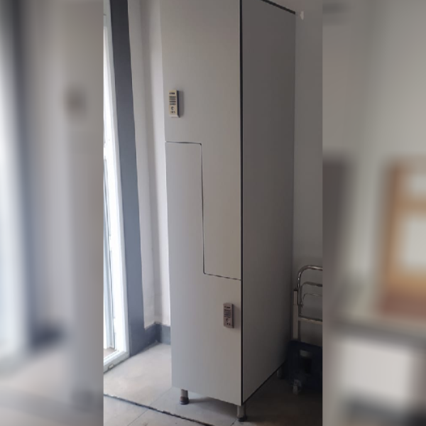 Z Kapak Soyunma Dolabı